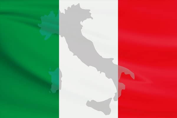 Luz verde para o futebol em Itália, mas com muitas restrições